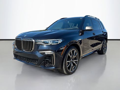 Used 2020 BMW X7 M50i image 7