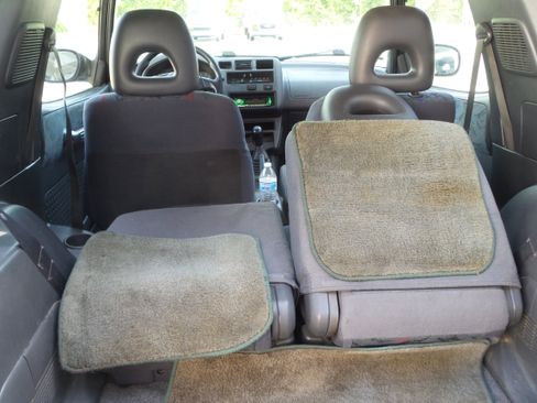 Used 1998 Toyota RAV4 2WD 2-Door image 20