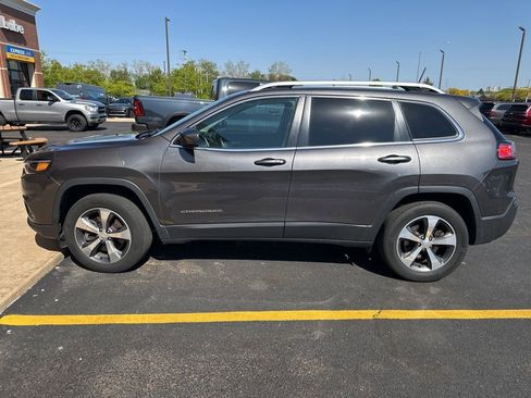 Certified 2019 Jeep Cherokee Limited w/ Trailer Tow Group AWD/4WD image 4