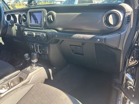 Used 2020 Jeep Gladiator Sport w/ Quick Order Package 24S image 23
