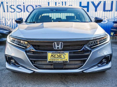 Used 2021 Honda Accord Sport Special Edition image 2