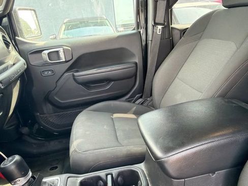 Used 2023 Jeep Wrangler Unlimited Sport AWD/4WD image 10