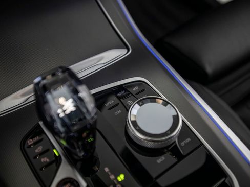 Used 2021 BMW X5 xDrive40i w/ M Sport Package AWD/4WD image 35