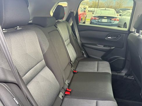 Used 2024 Nissan Rogue SV image 28