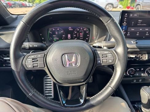 Used 2023 Honda Accord Sport image 16