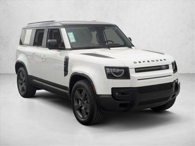 New 2026 Land Rover Defender 110 S AWD/4WD image 7