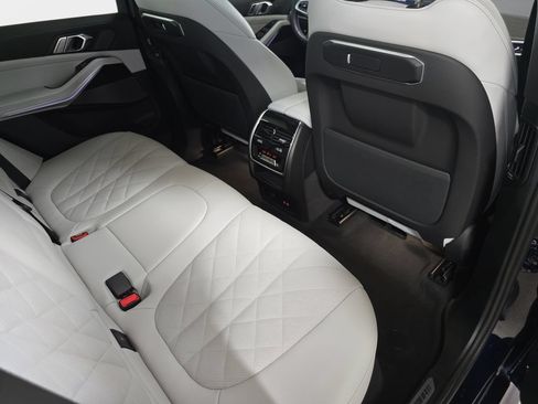 Certified 2026 BMW X5 sDrive40i w/ M Sport Package RWD image 13