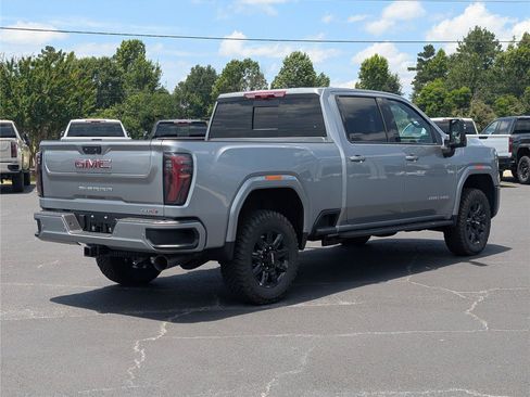 New 2026 GMC Sierra 2500 AT4 w/ AT4 Premium Plus Package AWD/4WD image 7