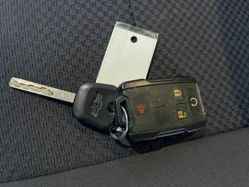 Used 2017 Chevrolet Silverado 1500 LT w/ All Star Edition image 32