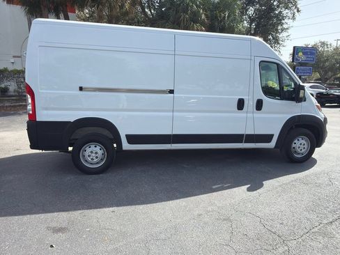 Used 2023 RAM ProMaster 3500 FWD image 13