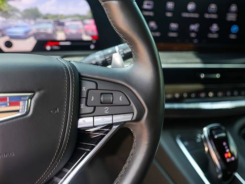 Certified 2023 Cadillac Escalade V AWD/4WD image 13