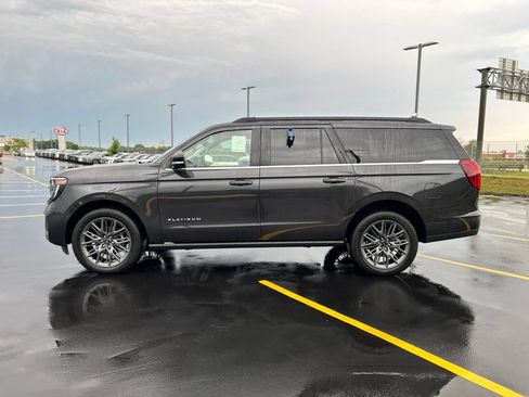 New 2027 Ford Expedition Max Platinum w/ Driver's Package AWD/4WD image 9