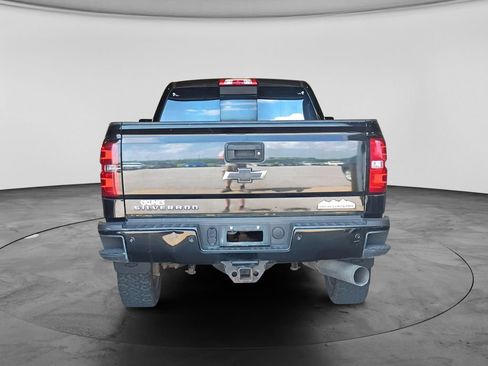 Used 2019 Chevrolet Silverado 2500 High Country AWD/4WD image 8