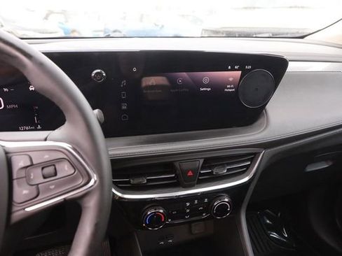 Used 2025 Buick Encore GX Sport Touring w/ Experience Buick Package image 14