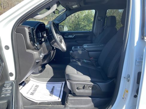 Used 2024 GMC Sierra 1500 Elevation image 11