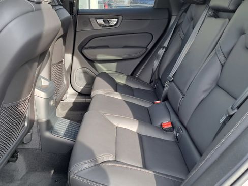 New 2026 Volvo XC60 T8 Ultra w/ Climate Package image 7