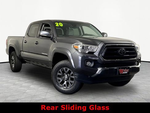 Used 2020 Toyota Tacoma SR5 AWD/4WD image 3