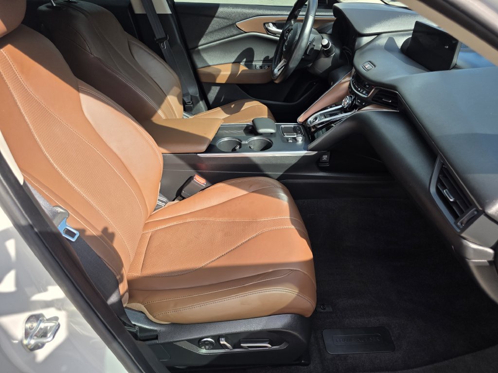 Used 2022 Acura TLX w/ Technology Package FWD image 18