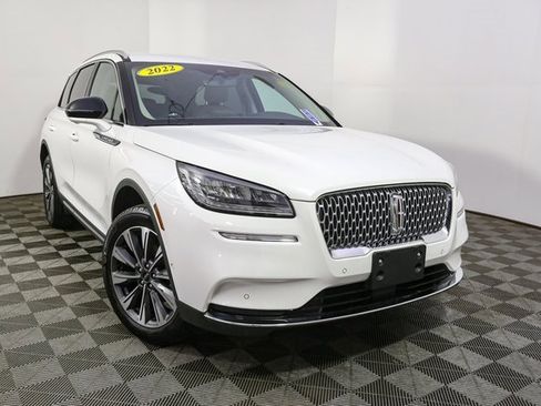 Used 2022 Lincoln Corsair Reserve w/ Elements Package image 3