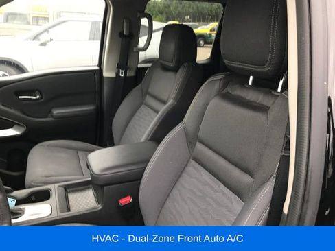 Used 2023 Nissan Frontier SV w/ SV Convenience Package AWD/4WD image 4
