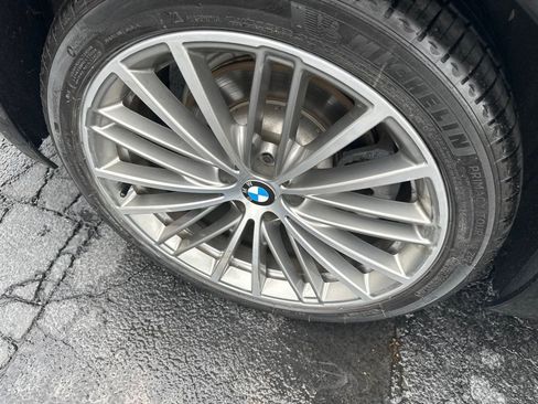 Used 2018 BMW 530i xDrive w/ Premium Package AWD/4WD image 7