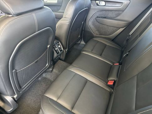 Certified 2025 Volvo XC40 B5 Plus image 11