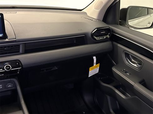 New 2025 Honda Pilot EX-L image 16