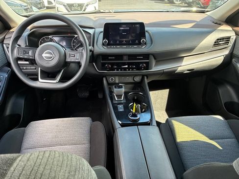 Certified 2023 Nissan Rogue SV AWD/4WD image 24