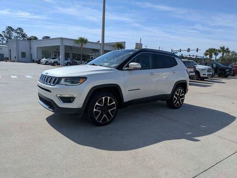 Certified 2018 Jeep Compass Limited w/ Navigation Group AWD/4WD image 7