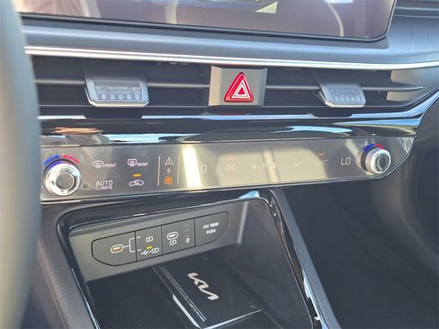 New 2026 Kia K5 GT-Line image 24