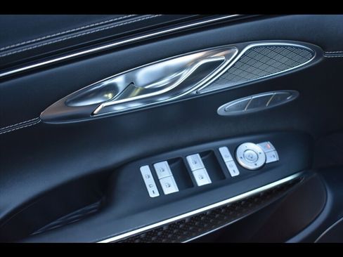 Used 2022 Genesis GV70 3.5T Sport w/ Sport Prestige Package image 21