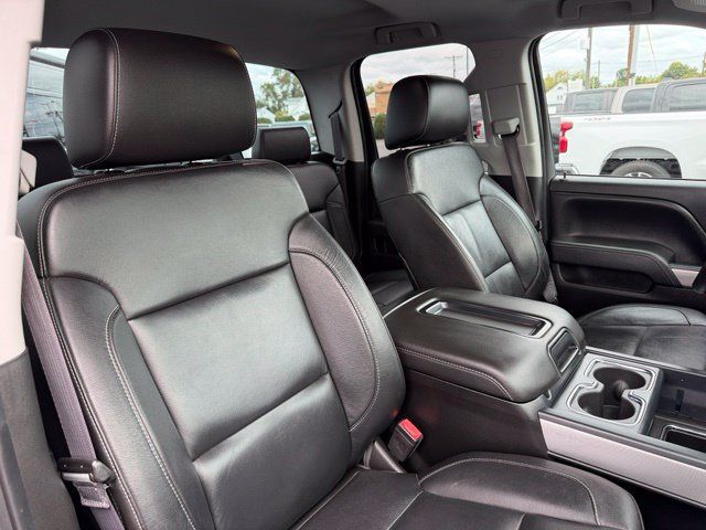 Used 2015 Chevrolet Silverado 1500 LTZ Z71 w/ LTZ Plus Package AWD/4WD image 18