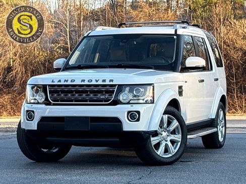 Used 2016 Land Rover LR4 HSE image 1