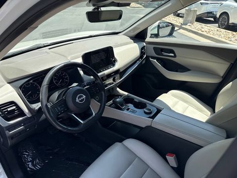 Used 2023 Nissan Rogue SL w/ SL Premium Package AWD/4WD image 9