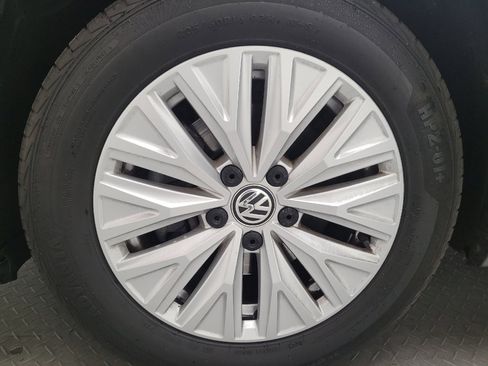 Used 2020 Volkswagen Jetta S w/ Driver Assistance Package image 31