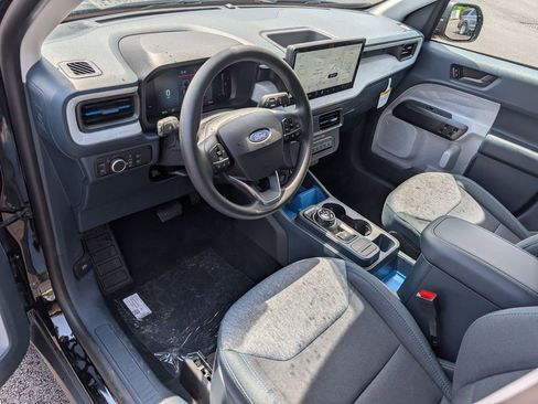 New 2026 Ford Maverick XLT w/ Equipment Group 301A AWD/4WD image 10