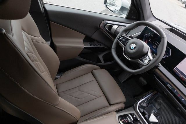 Used 2026 BMW X3 xDrive30i w/ Premium Package AWD/4WD image 23