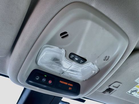 Used 2021 Buick Encore GX Preferred FWD image 17