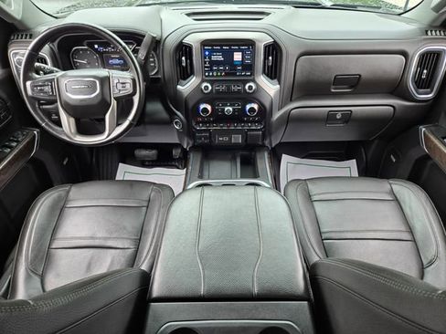 Used 2023 GMC Sierra 2500 Denali w/ Denali Black Diamond Edition AWD/4WD image 16