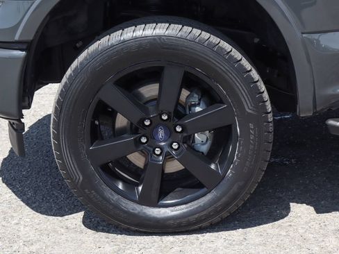Used 2017 Ford F150 XLT w/ Equipment Group 302A Luxury AWD/4WD image 47