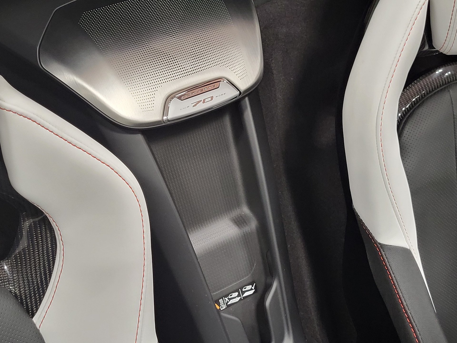 Used 2023 Chevrolet Corvette Z06 RWD image 29