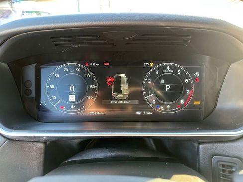 Used 2021 Land Rover Range Rover Sport HSE Silver Edition image 15