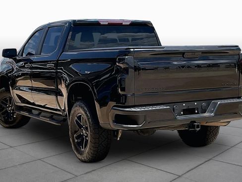 Used 2022 Chevrolet Silverado 1500 Custom Trail Boss w/ Safety Confidence Package AWD/4WD image 13
