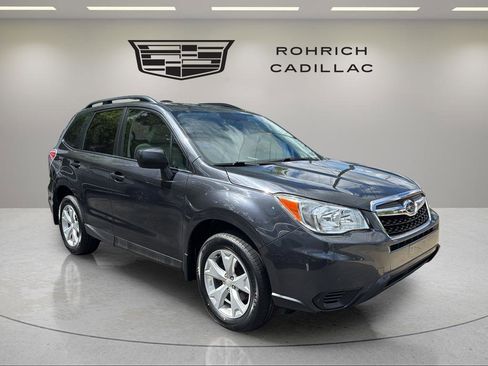 Used 2016 Subaru Forester 2.5i w/ Alloy Wheel Package AWD/4WD image 4