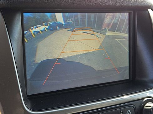 Used 2016 Chevrolet Suburban LS image 19