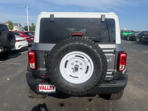 New 2025 Ford Bronco Heritage Edition AWD/4WD image 3