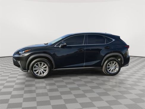 Used 2018 Lexus NX 300 FWD image 5