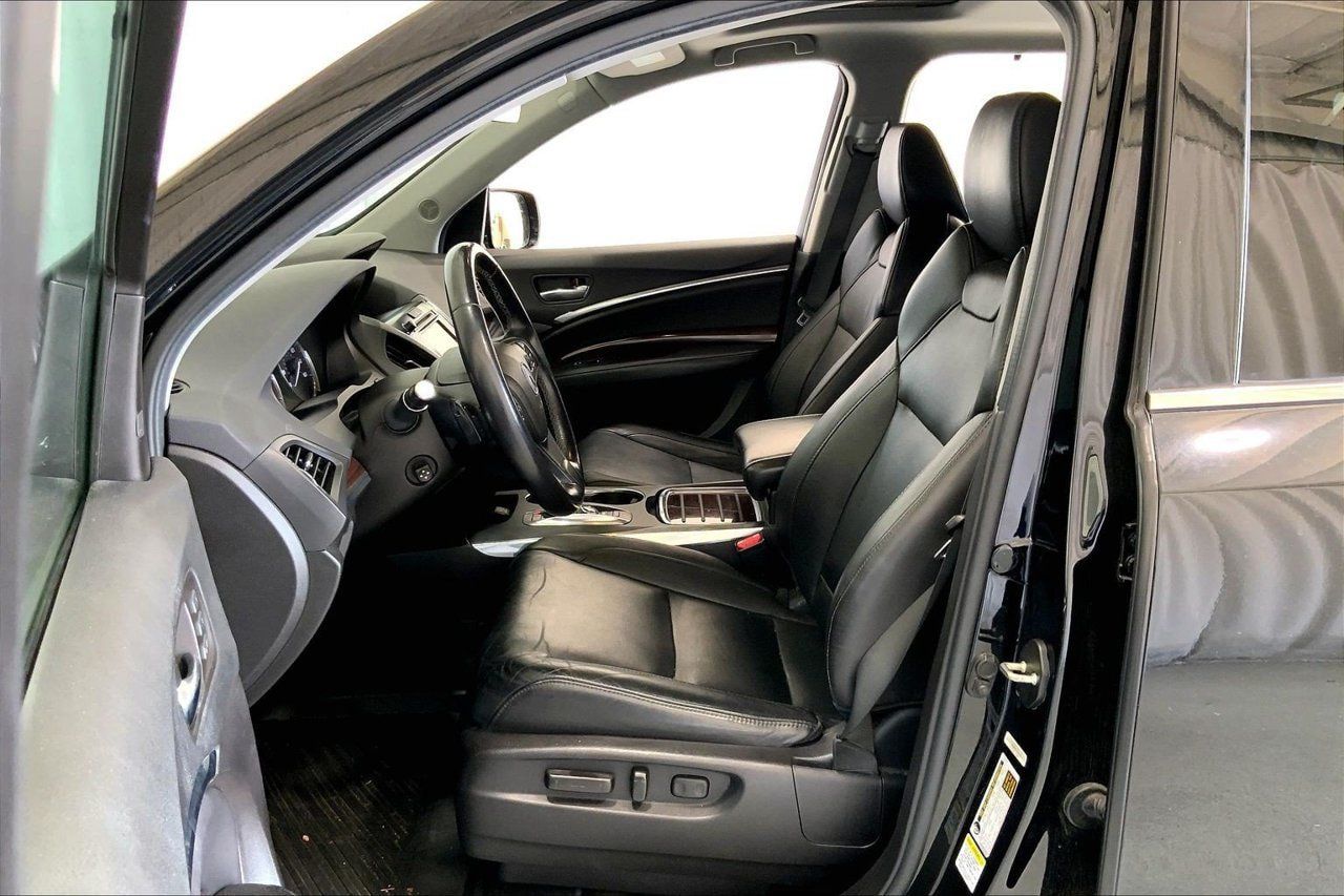 Used 2016 Acura MDX w/ Advance & Entertainment Pkg FWD image 14