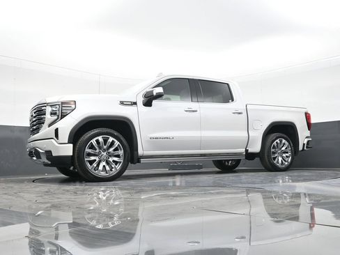 Used 2024 GMC Sierra 1500 Denali w/ Denali Reserve Package AWD/4WD image 53