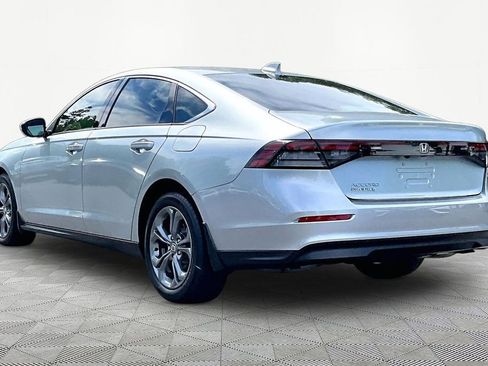 Certified 2024 Honda Accord EX image 4